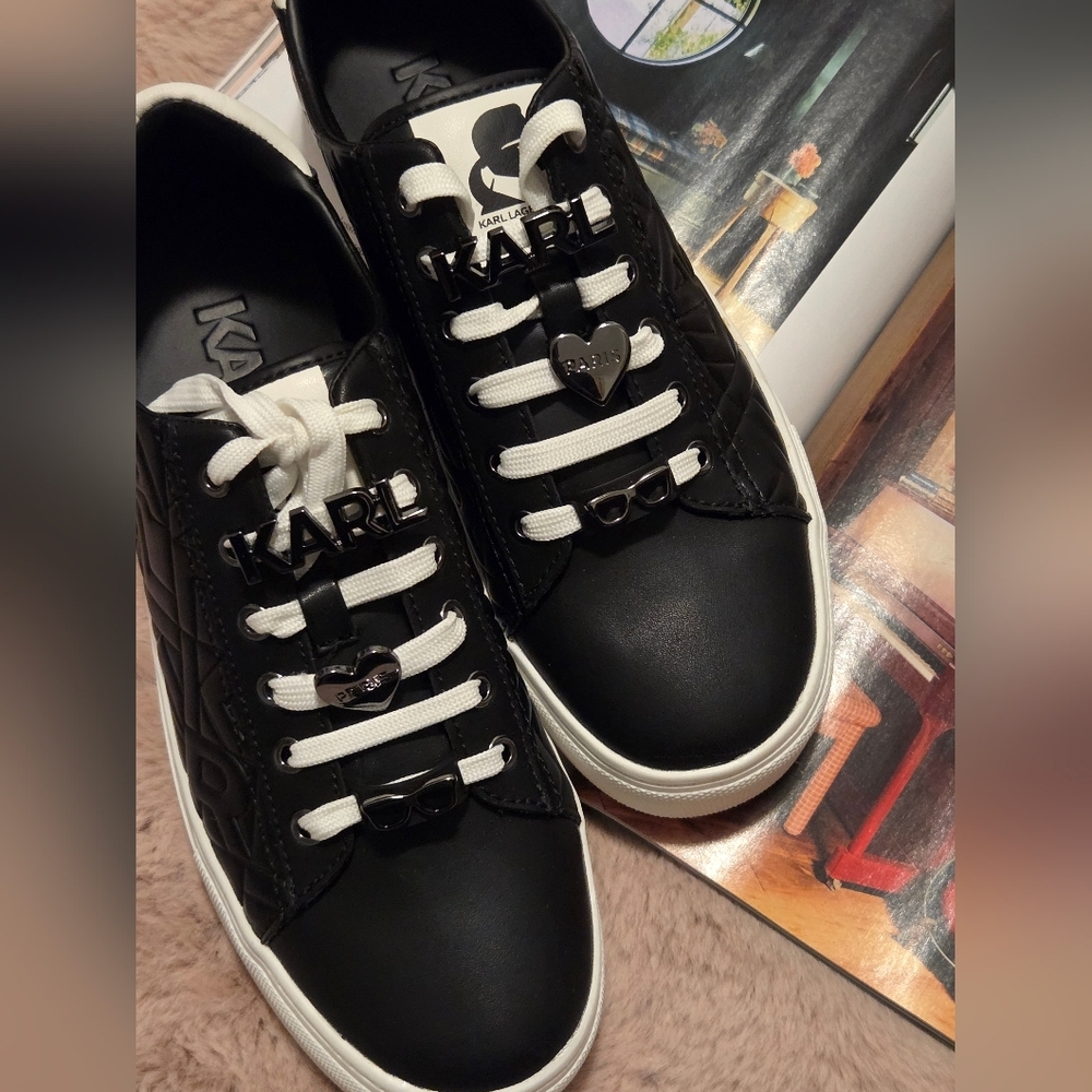 KARL LAGERFELD PARIS Cate Karl Box sneakers. - Picture 5 of 7